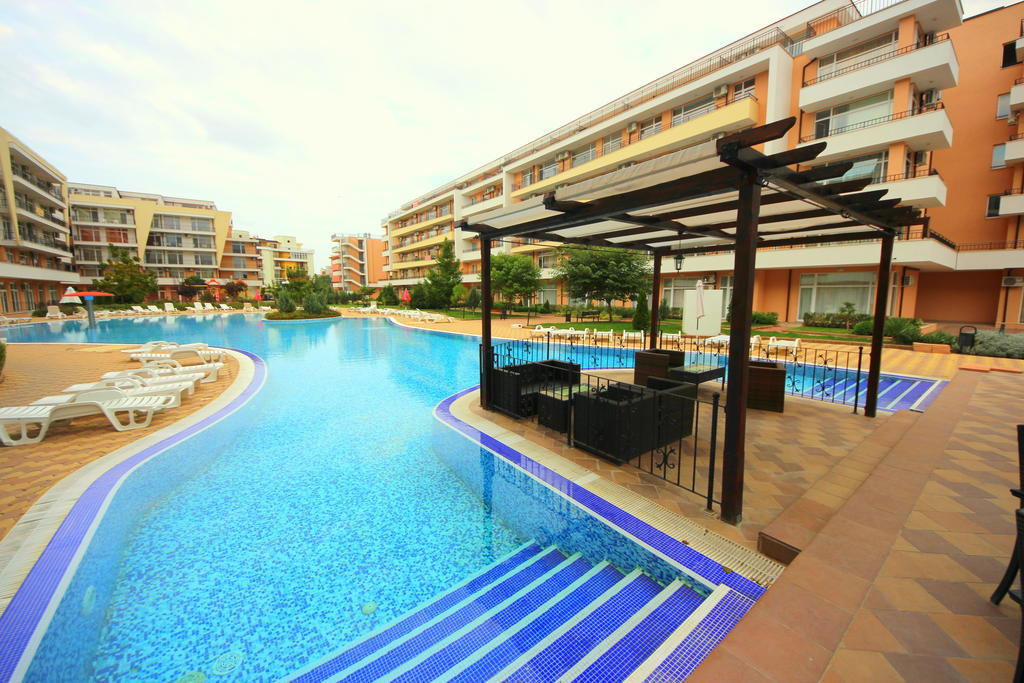 Menada Grand Kamelia Apartments Sunny Beach Eksteriør billede