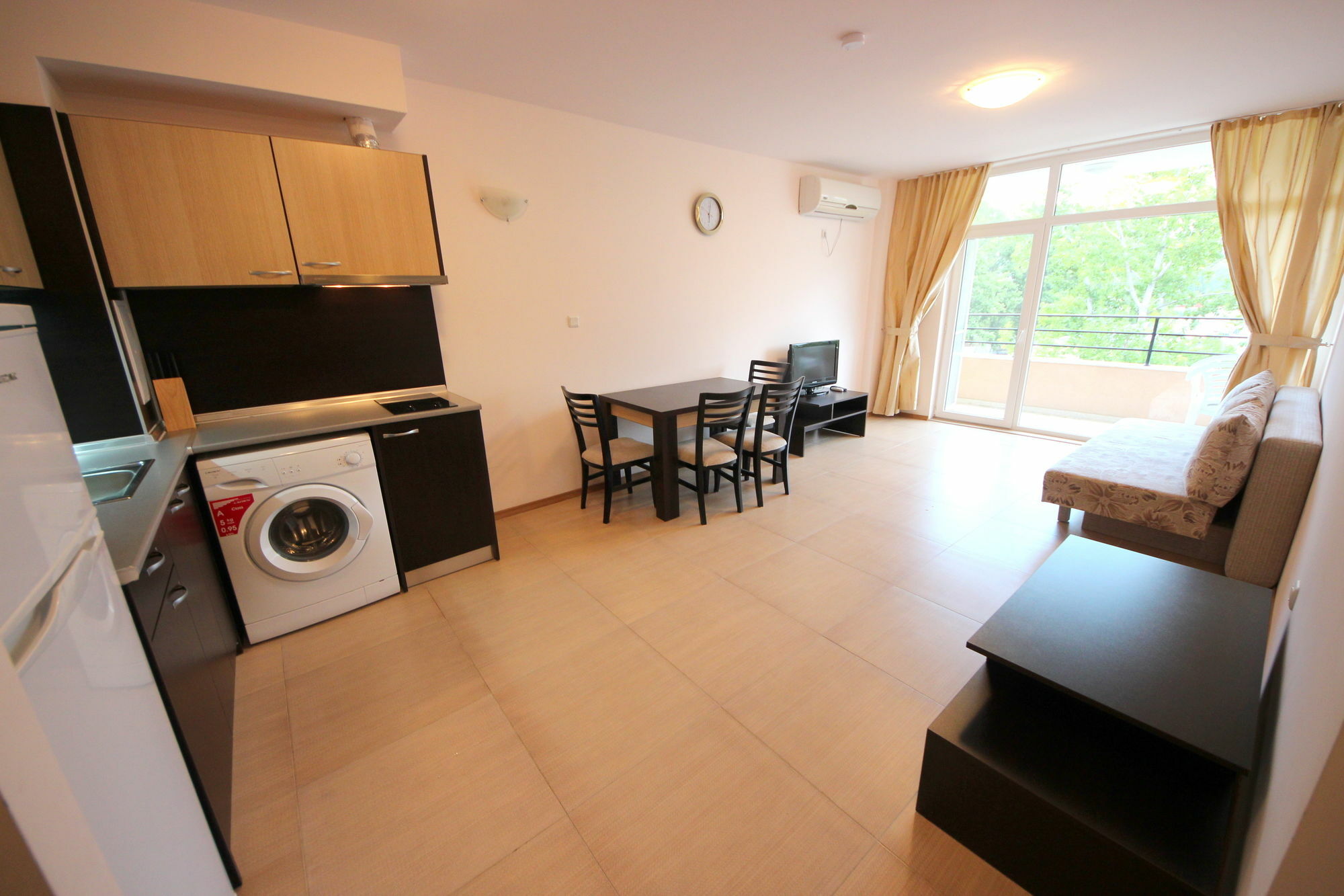 Menada Grand Kamelia Apartments Sunny Beach Eksteriør billede