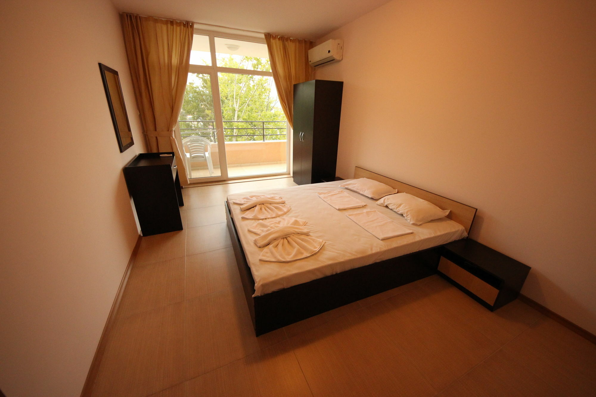 Menada Grand Kamelia Apartments Sunny Beach Eksteriør billede