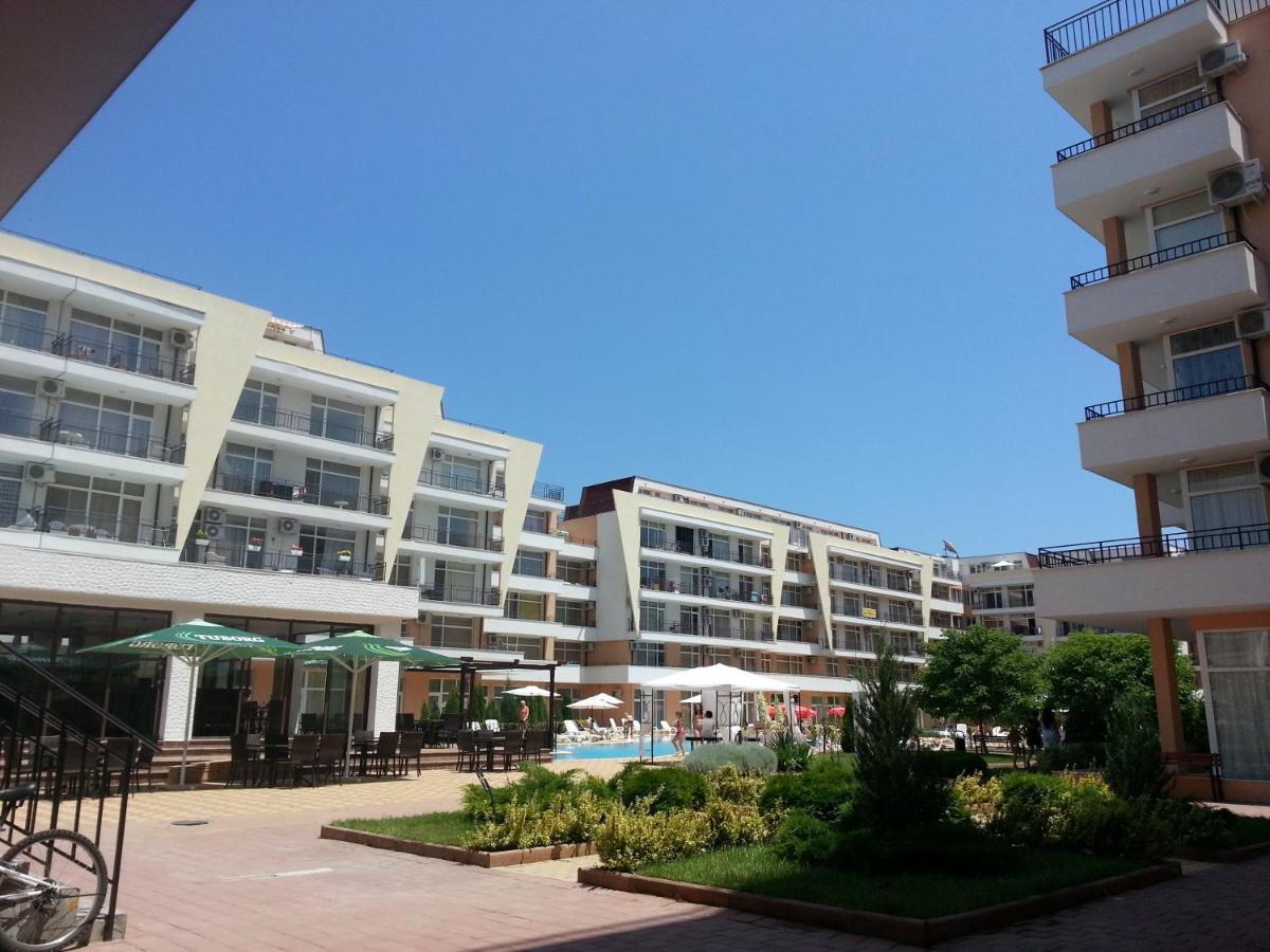 Menada Grand Kamelia Apartments Sunny Beach Eksteriør billede